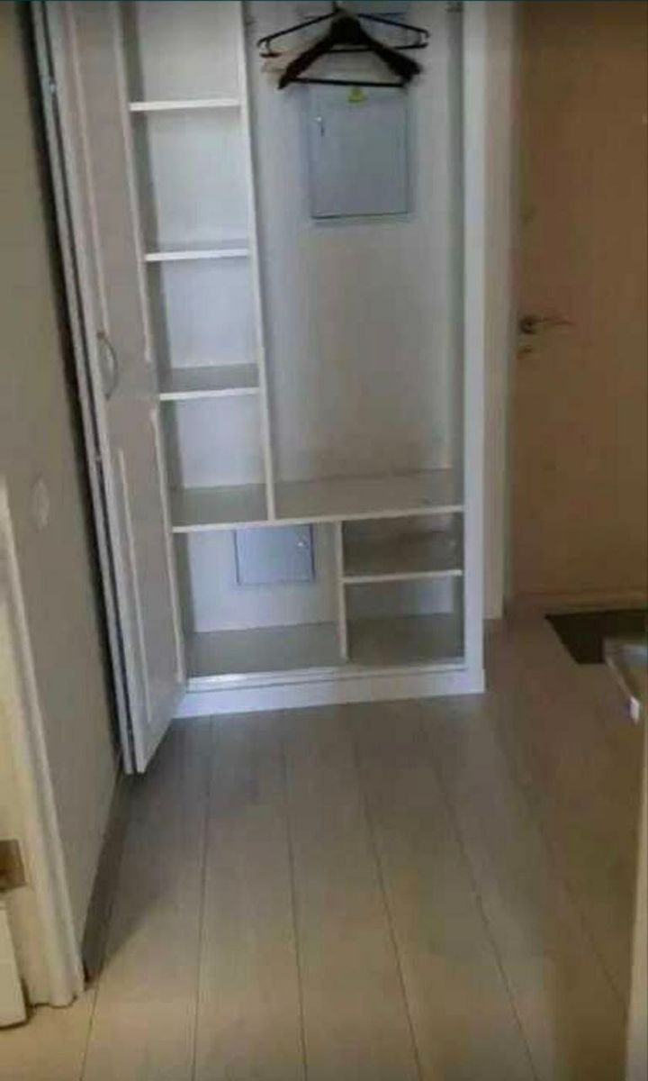 1836981782090977