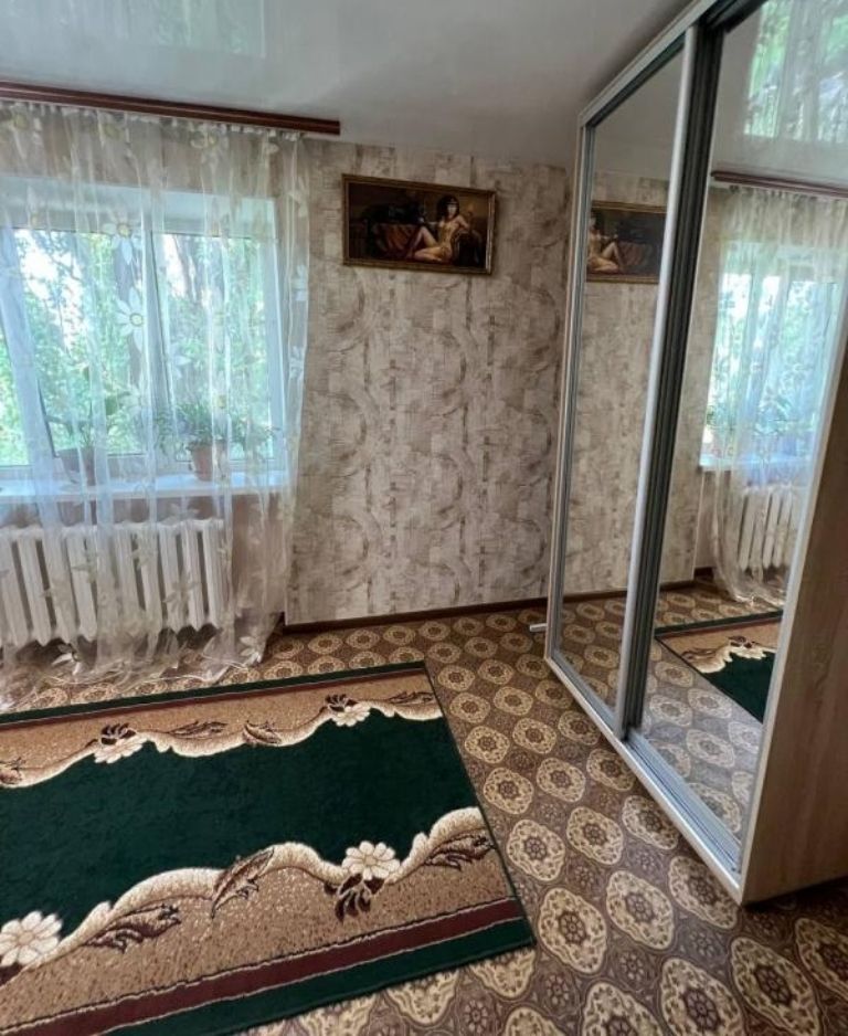 1834897623076979