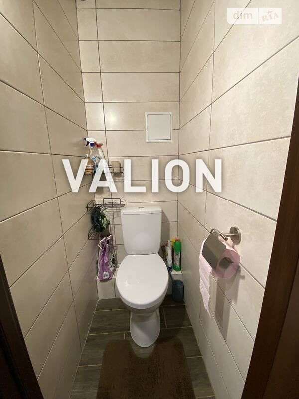 1835367174871979