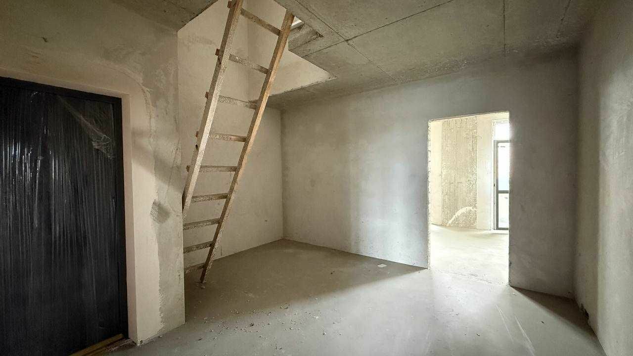 1835721737930979