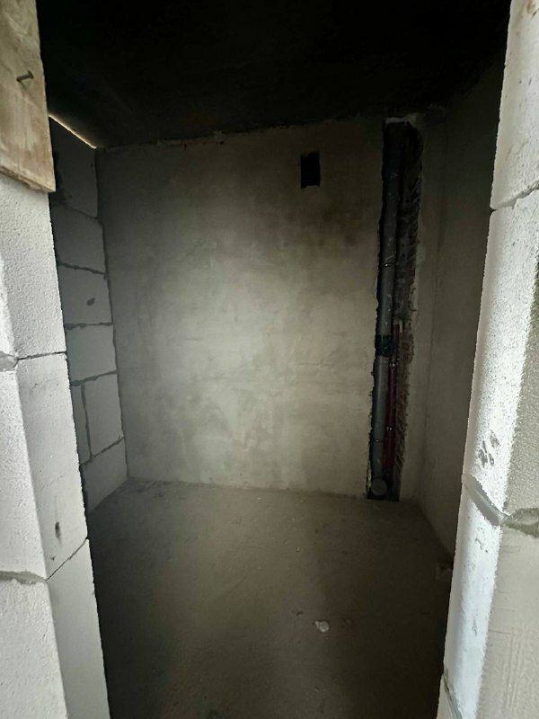 1818142193325098