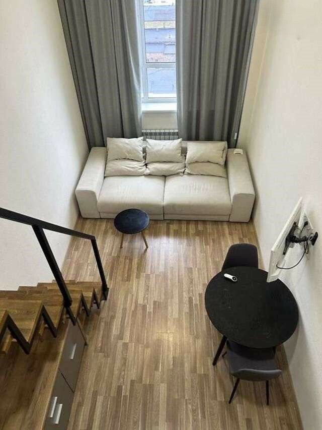 1835097035097980