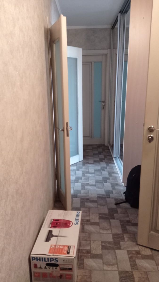 1836984873436980
