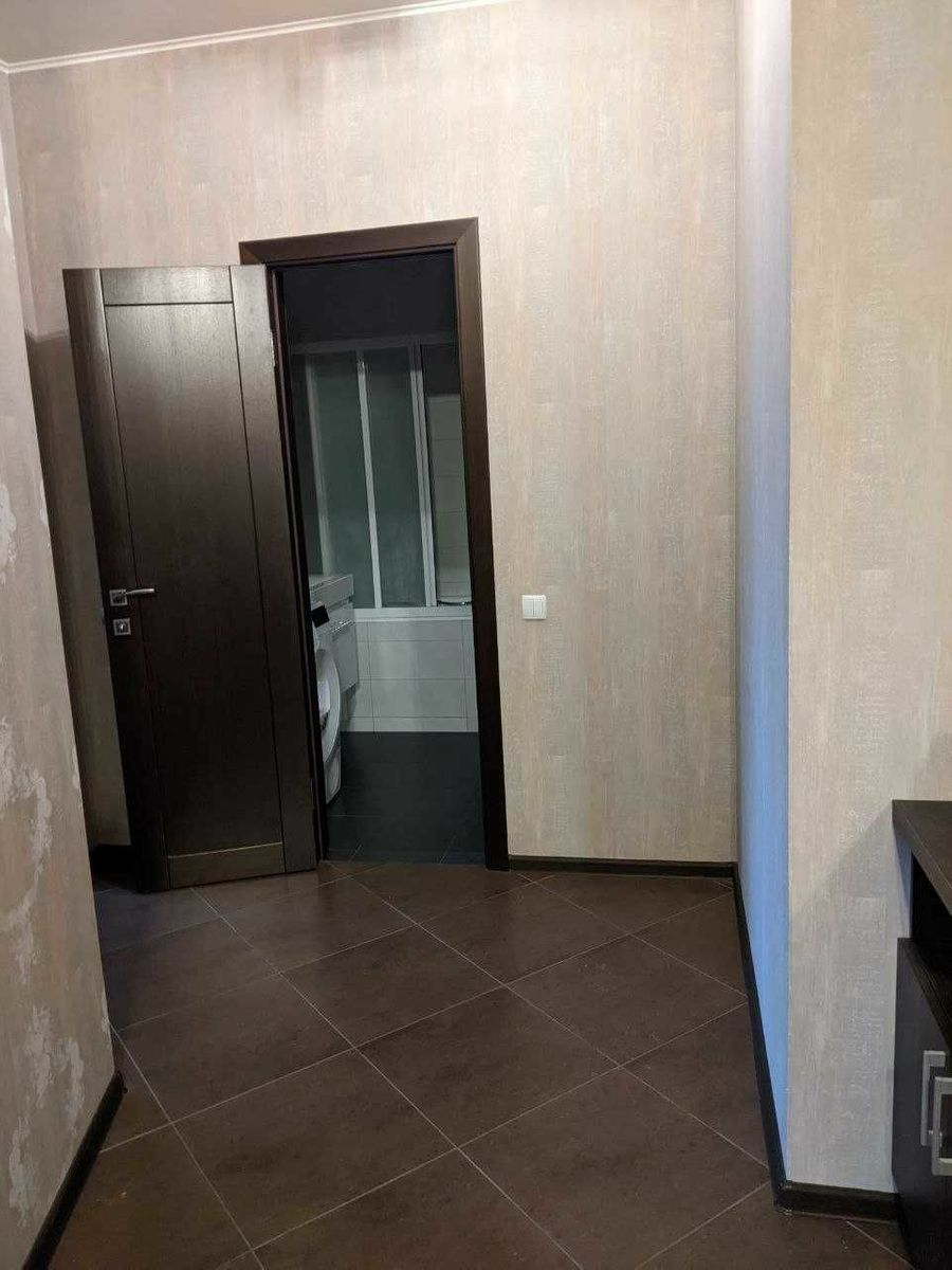 1834204970892981