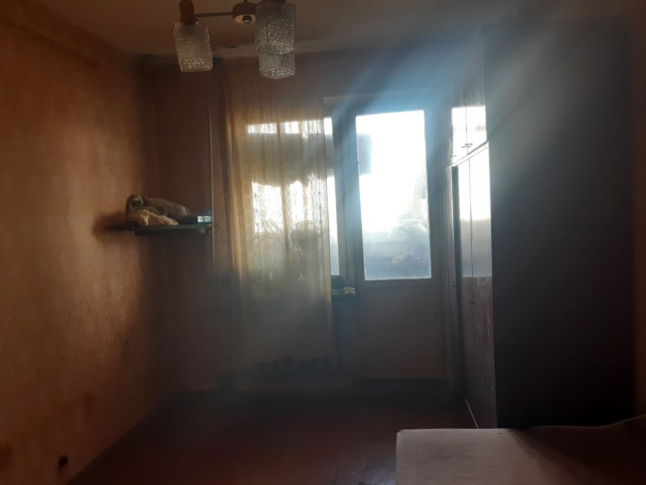 1837067892363981