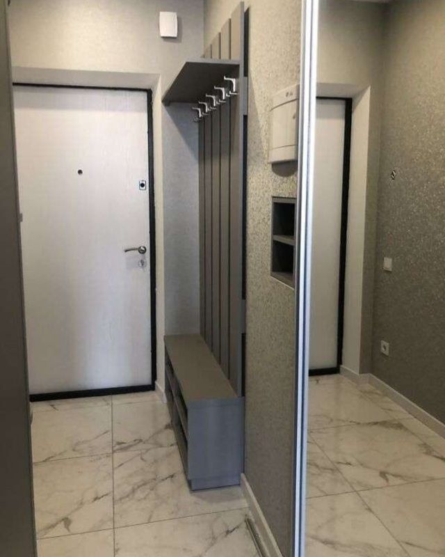 1838615419272983