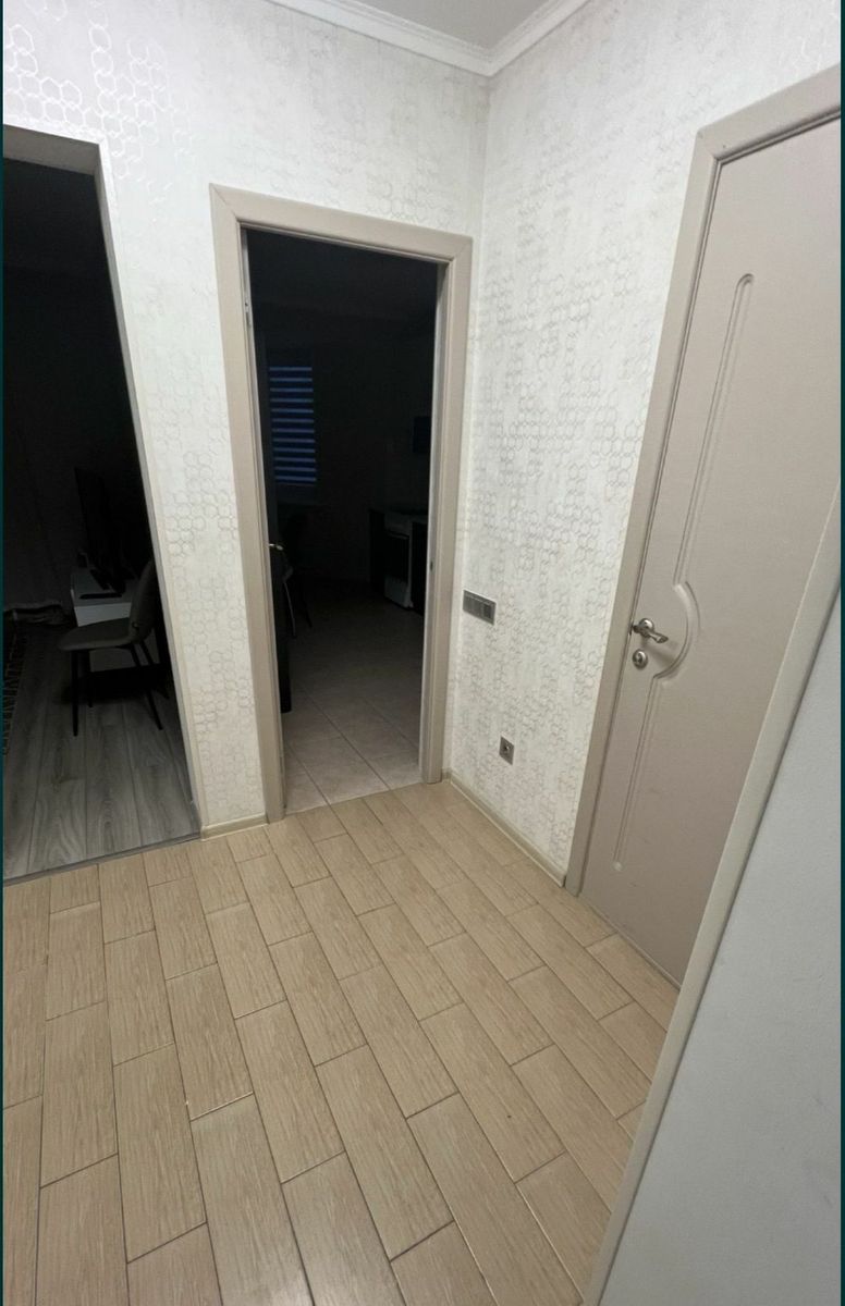 1835917294140984