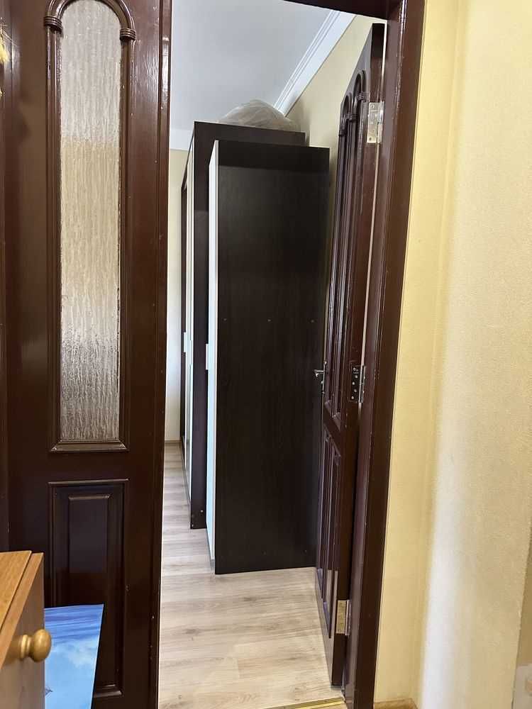 1836341802808986