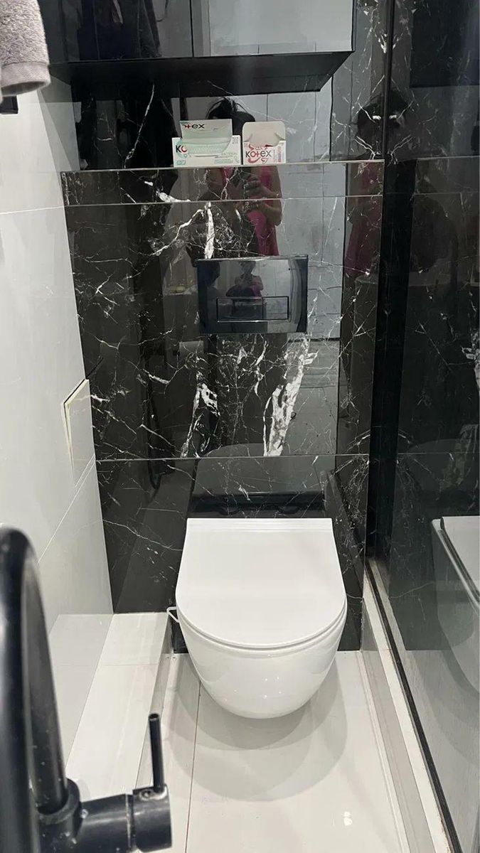 1837337882007986
