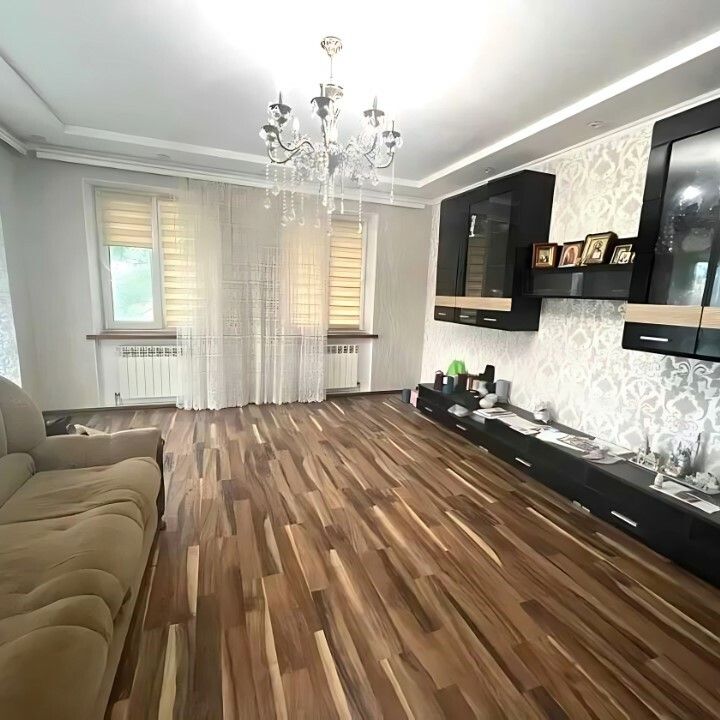 1836731947777987