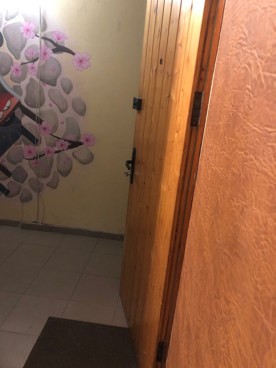 1833015532733988