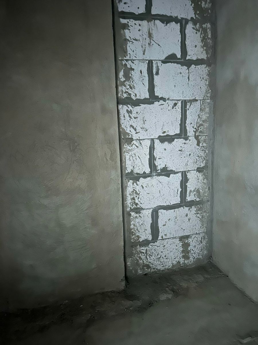 1834122286493988