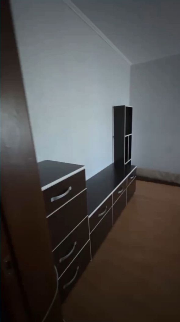 1835997492562099
