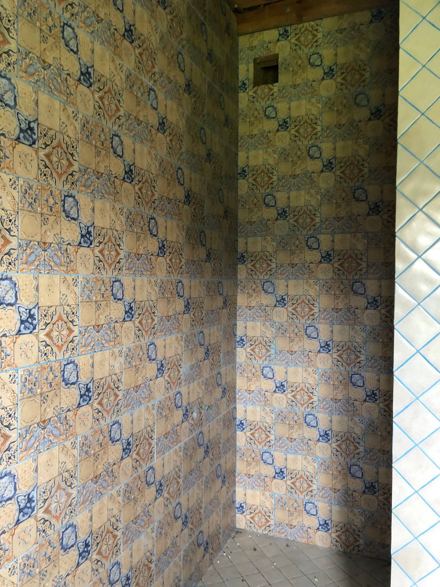 1798651871372990