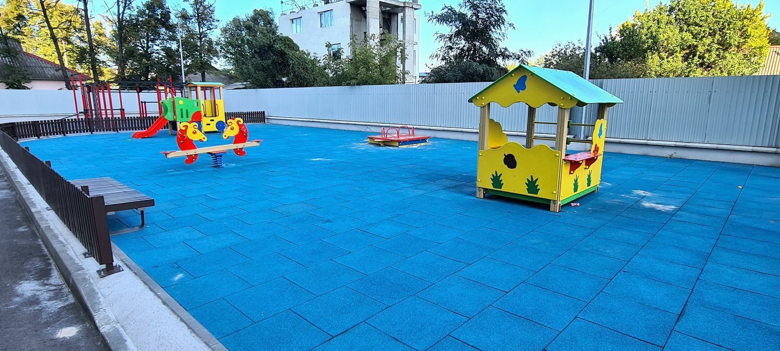 1800569464340990