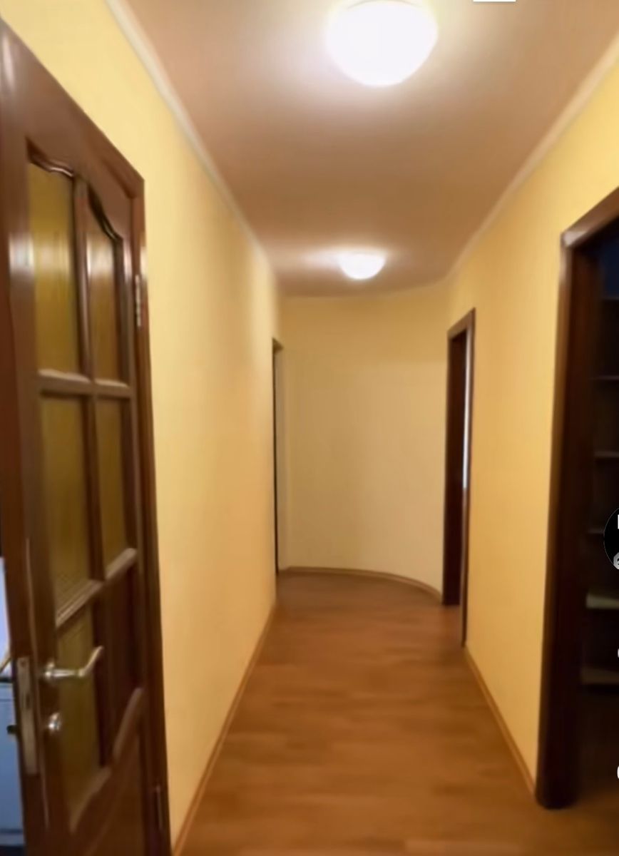 1836300381840991