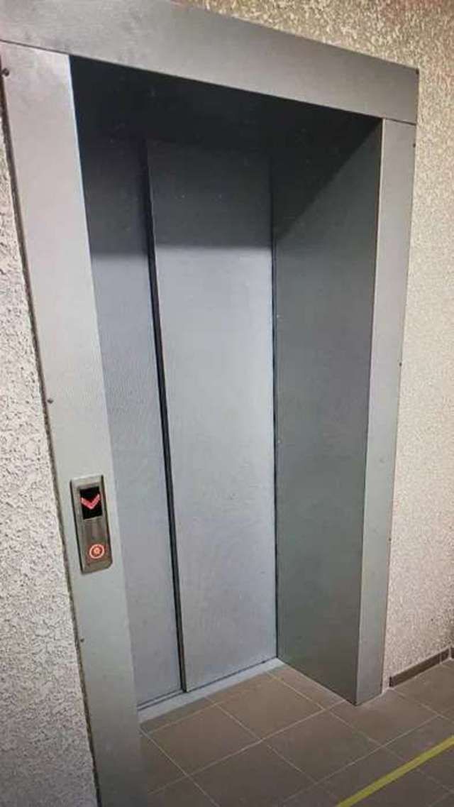 1841414077472992