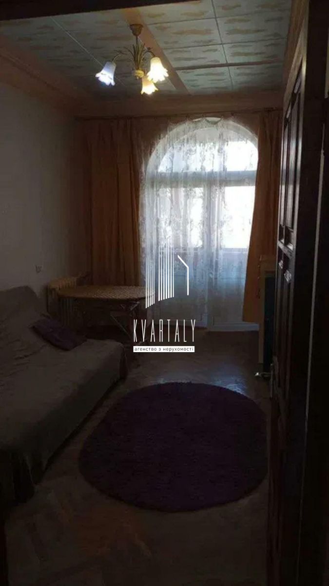 1837700561250993