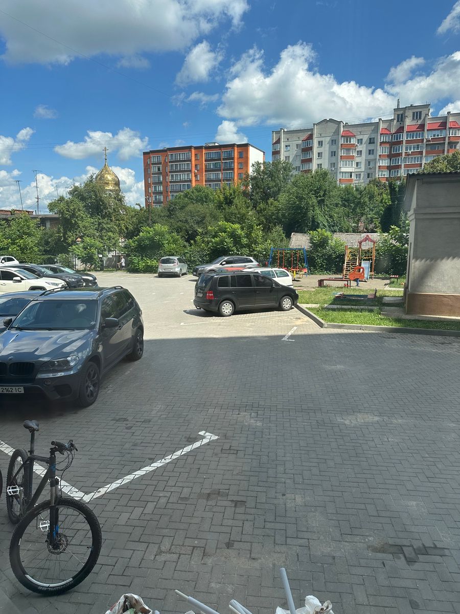 1838891418500993