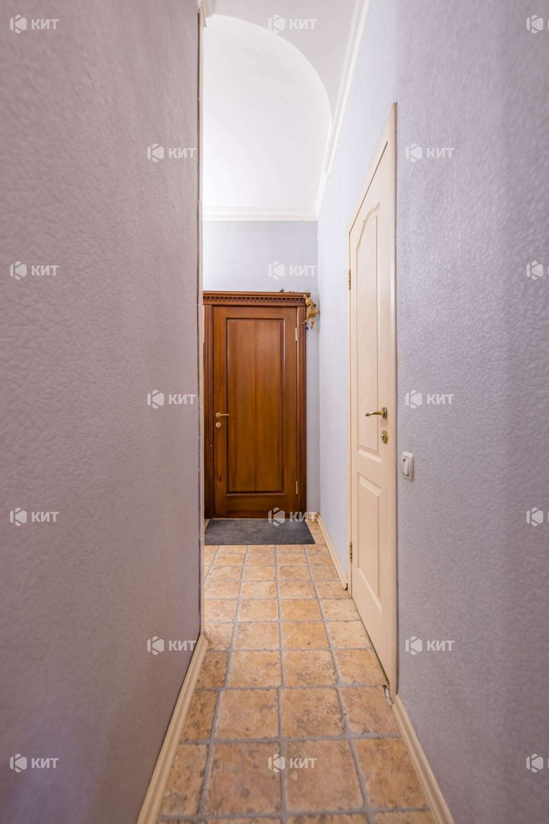 1834635743776994