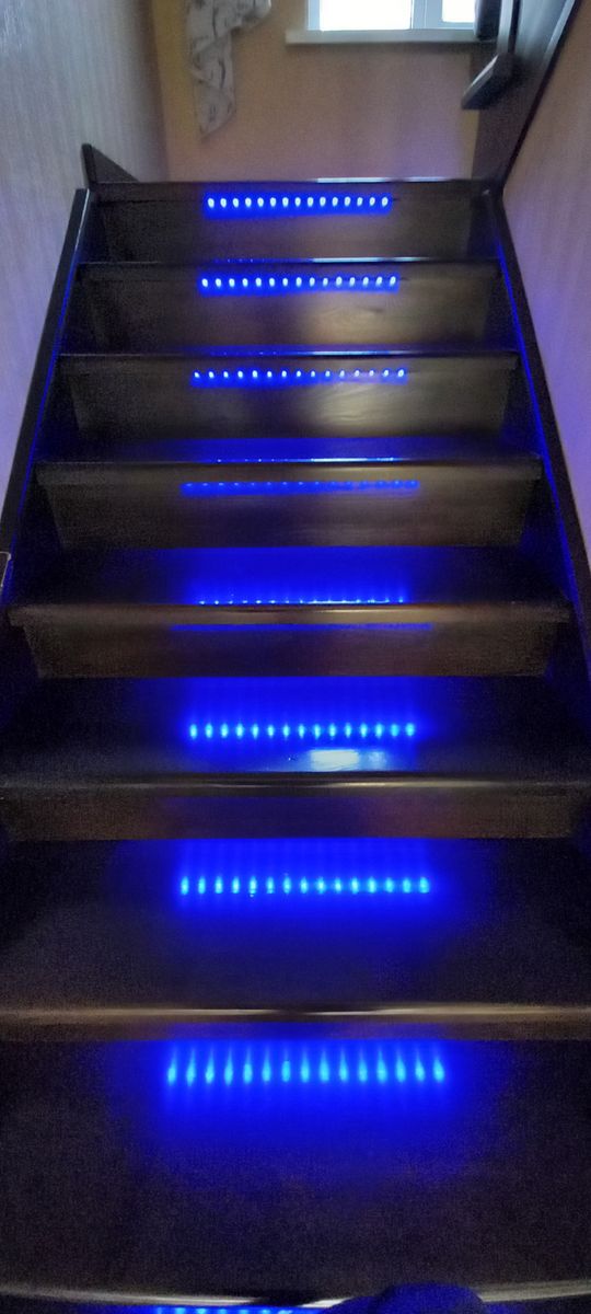 1839808475832994