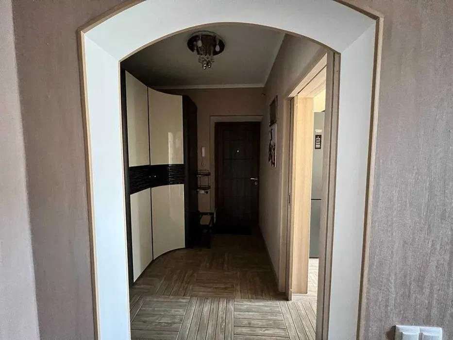 1840330379059997